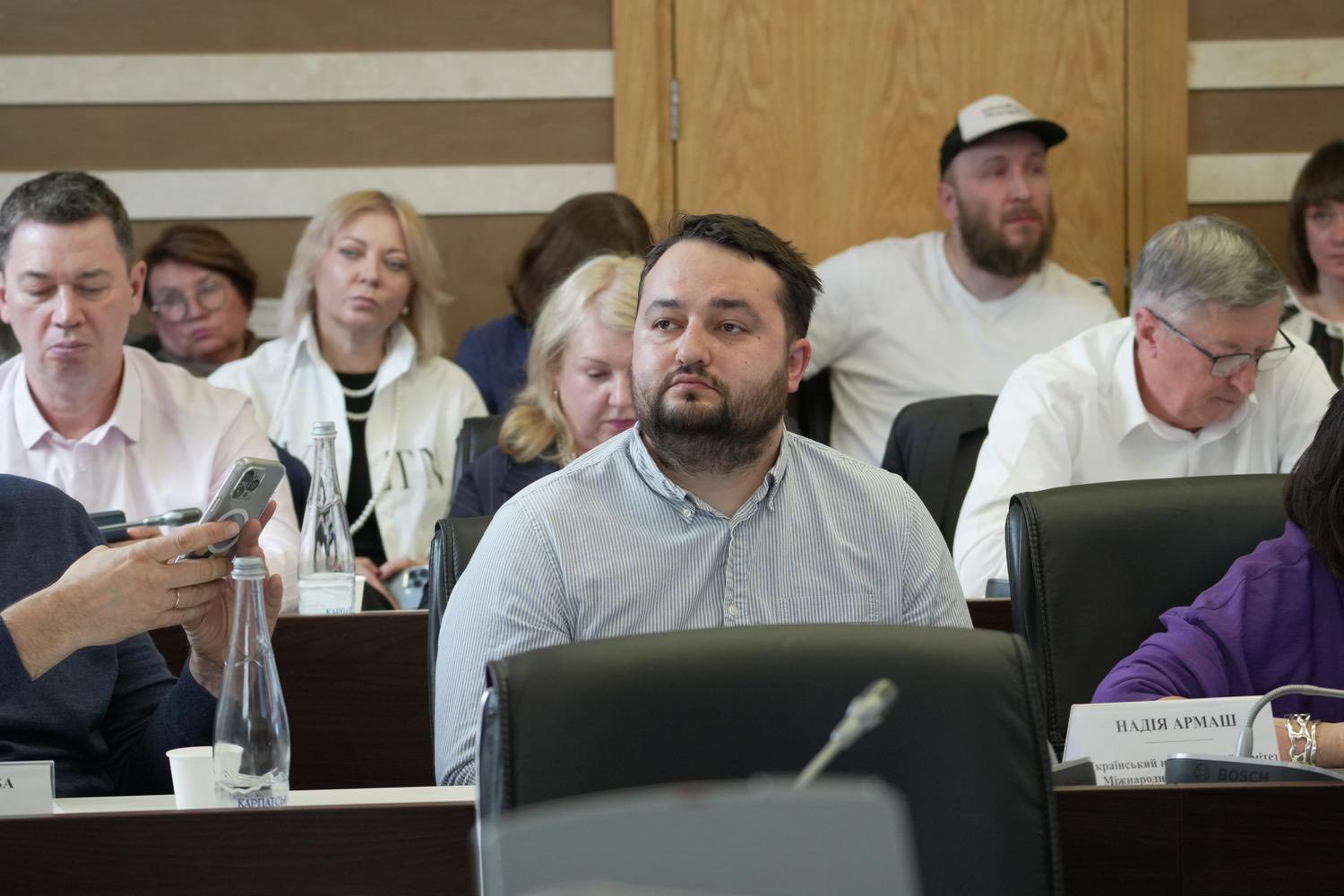 Податкові надходження, цифровізація та податкова медіація: ключові теми зустрічі Лесі Карнаух та бізнес-спільноти. Фото № 3/2