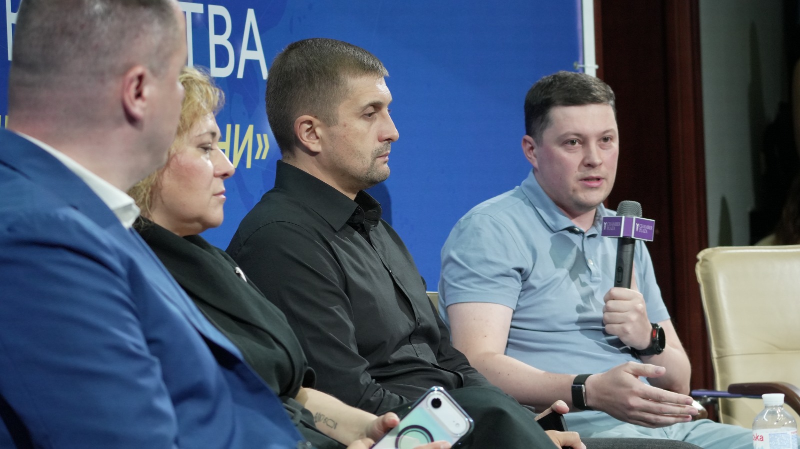 Українці задекларували майже 22 млрд гривень іноземних доходів. Фото № 3/2