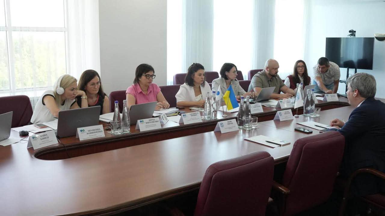 ДПС та МВФ обговорили подальші кроки з удосконалення податкового адміністрування. Фото № 4/3