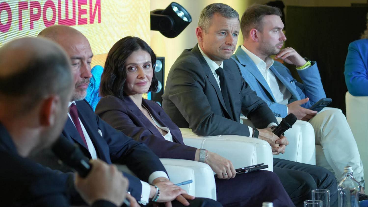 Леся Карнаух: Якісні дані, взаємодія державних інституцій та удосконалення ризик-орієнтовного підходу – складові детінізації економіки. Фото № 4/3