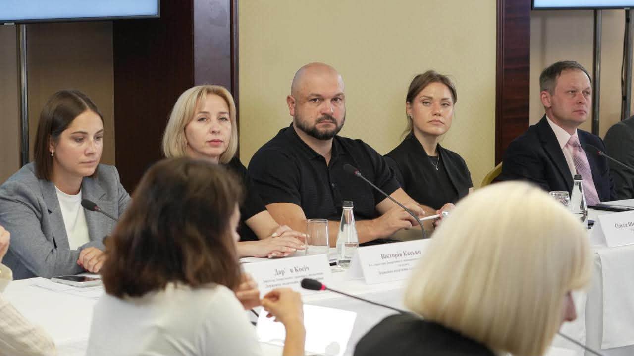 Підтримка постраждалого бізнесу: ключова тема зустрічі очільниці ДПС із ACC. Фото № 7/6